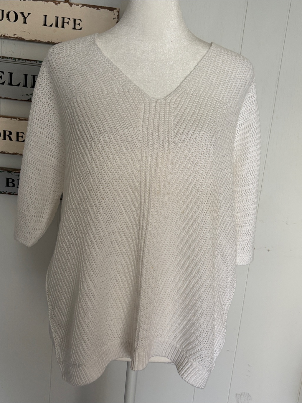 Chaps White V-Neck Short Sleeve Knit Top